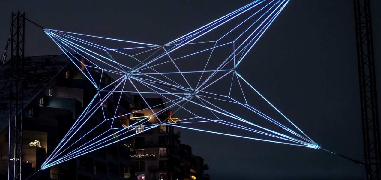 WEB tisse sa toile à Copenhague